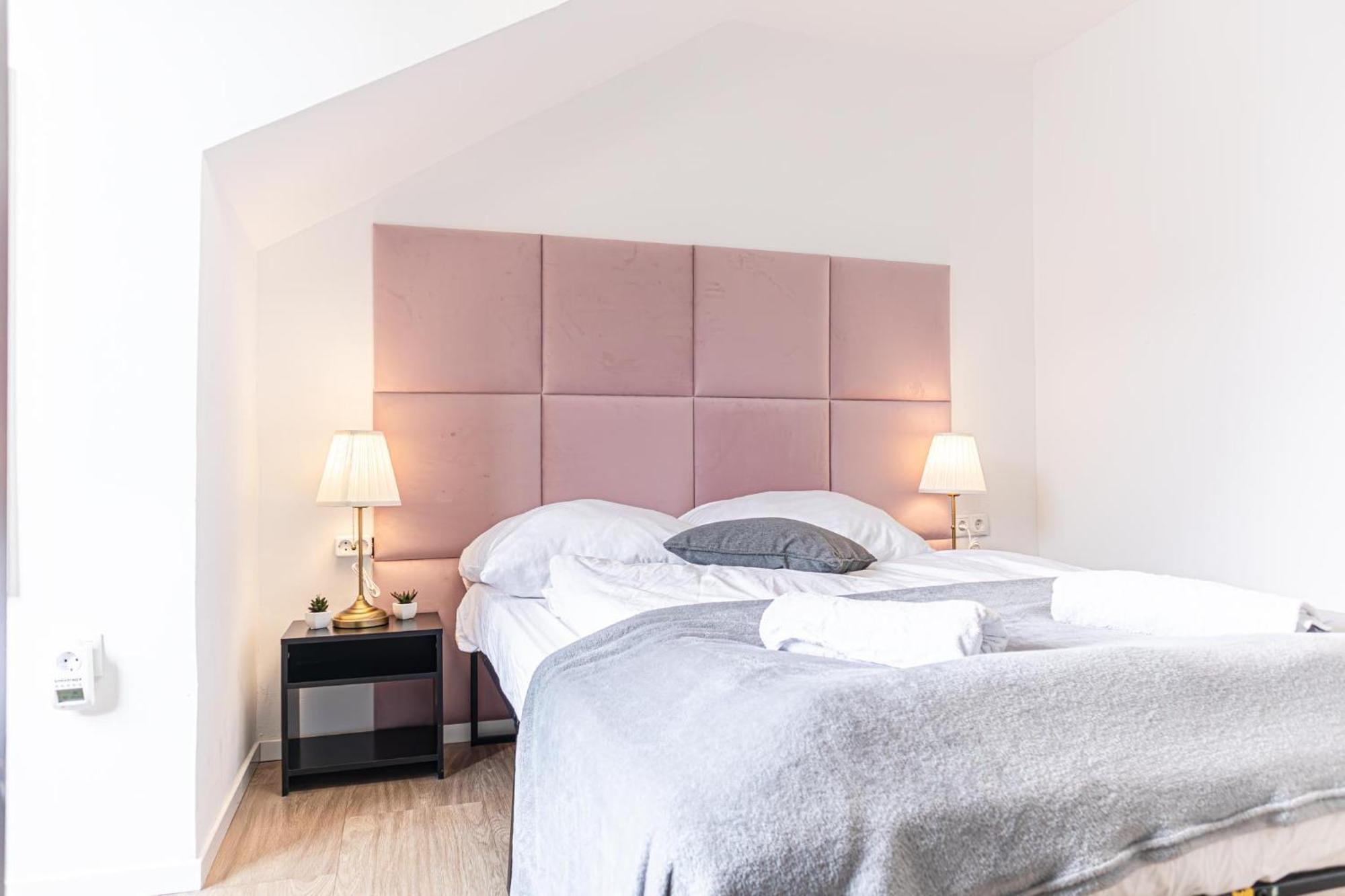 Convenient 2Br Apt. Near U6 Station Am Schoepfwerk Vienna Esterno foto